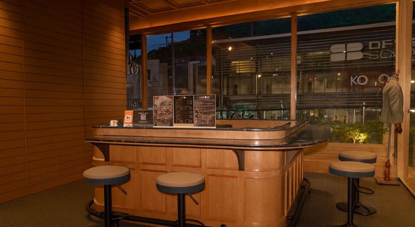 Gent & Tonic By Suitcube (Phuket) Gent & Tonic - กรูมมิ่งและสปามือเท้า ภูเก็ต 5