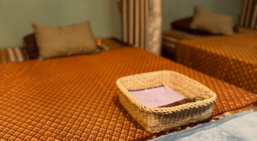 Panisara V. Health Massage  4