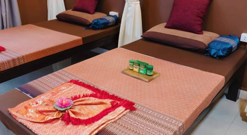 Ruean Hat Thong Massage (Massage for Health) ร้านนวดเรือนหัตถ์ทอง นวดเพื่อสุขภาพ 9
