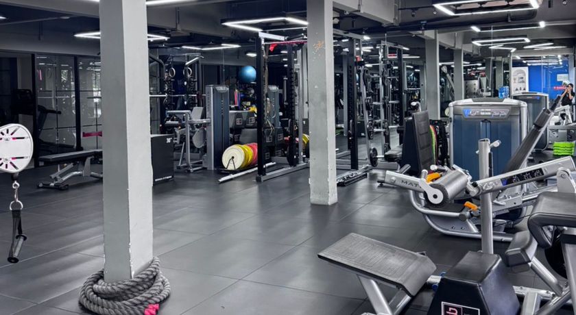 Warrix Health (Stadium One)  7