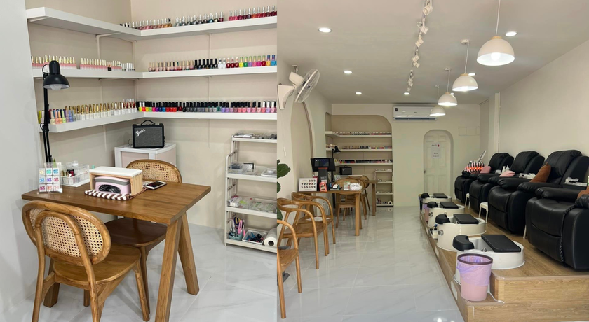Missis Nail & Spa Nimman Chiangmai Missis Nail & Spa - มิสซิสเนลแอนด์สปา ทำเล็บพรีเมียมนิมมาน 3