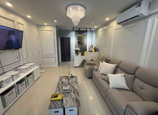 Cencute Studio4295  image_picker_3A18C2DB-4999-4B61-B0E4-A2F49C09C348-11897-00000BD8DC7C43A6