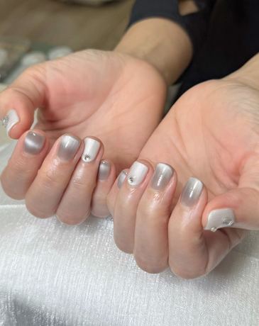 The Nail Parlour Ari  null?1761202261