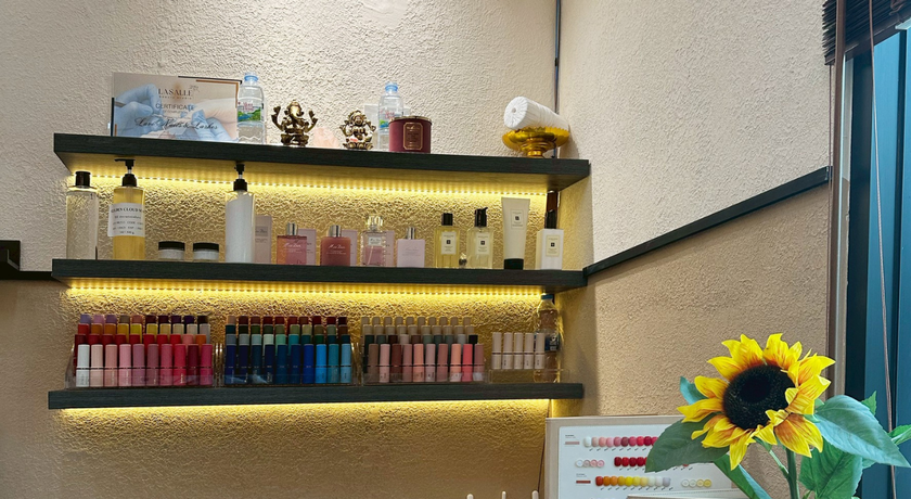 Luve Nails & Lashes Luve Nails & Lashes - ลูเว่ เนลส์ แอนด์ แลช บางนา บริการทำเล็บ ต่อขนตา 6