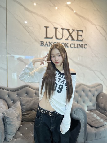 Luxe Bangkok Clinic (BTS Phahonyothin 24) Luxe Bangkok Clinic (BTS Phahonyothin 24) (มีสาขาเดียวเท่านั้น)  image_picker_2730CC97-E428-4B24-B416-EB49432F203A-22465-000002A2E8DA8988