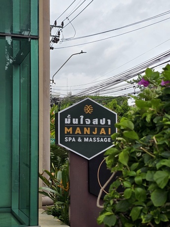 Manjai spa  Infront_shop