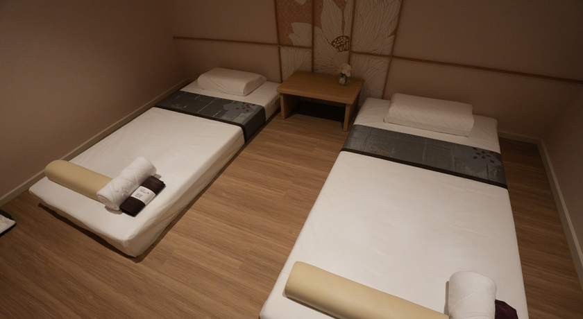 Let's Relax Bangkok Asia Hotel เล็ทส์ รีแล็กซ์ โรงแรมเอเชีย  4