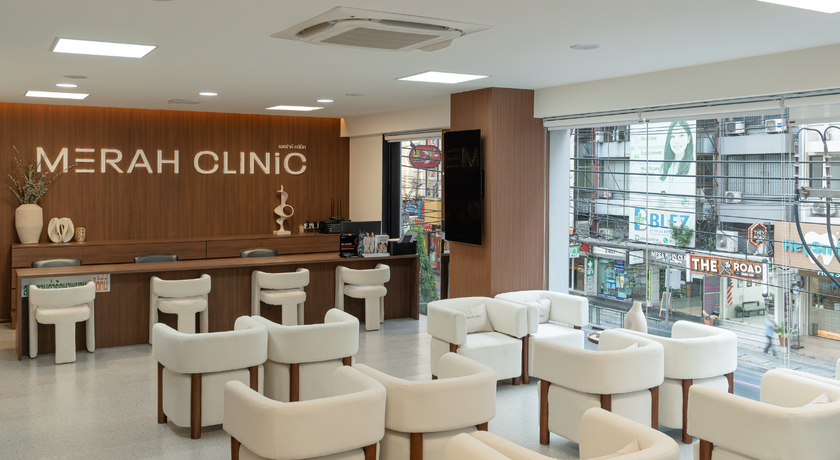 Merah Clinic (PS Tower BTS Asok) เมอร่าห์ คลินิก 2
