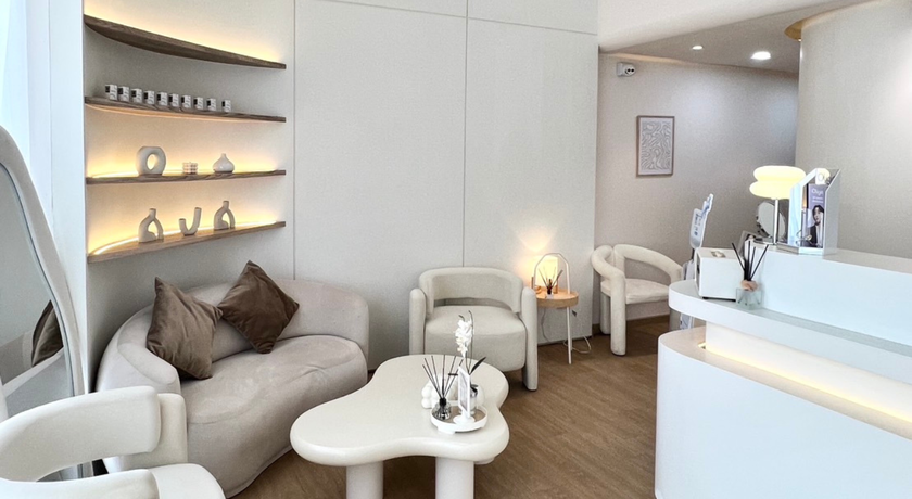Prestige Clinic Prestige Clinic - คลินิกเสริมความงาม เชียงใหม่ ย่านสุเทพ 3