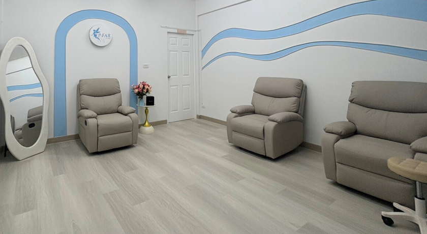 P-FAR CLINIC P-far Clinic - พี-ฟาร์ คลินิก เสริมความงาม พุทธบูชา 36 5