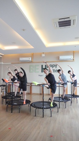 Yoga and Me  image_picker_BB465F88-EF1D-40C8-A7A6-FED0673CE6AA-1770-000019DE0058BBEF