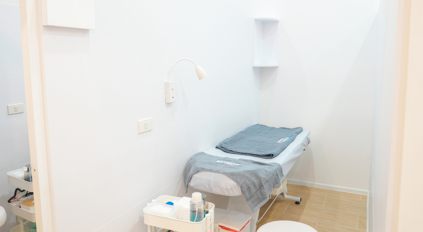 Laliza Clinic (Seacon Bangkae) คลินิกผิวหนังลลิษา (สาขาซีคอน บางแค) 9