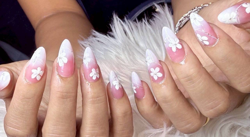 N.C. Nails Express Hua Hin Soi 10 N.C. Nails Express - เอ็นซี เนลส์ เอ็กซ์เพรส ร้านทำเล็บ หัวหิน ซอย 10 8