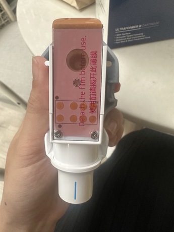 Luxe Bangkok Clinic (BTS Phahonyothin 24) Luxe Bangkok Clinic (BTS Phahonyothin 24) (มีสาขาเดียวเท่านั้น)  image_picker_5FCCD20A-89AC-4D22-A3A2-8F47364016F6-67356-00000813FFBC5E8C