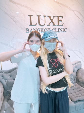 Luxe Bangkok Clinic (BTS Phahonyothin 24) Luxe Bangkok Clinic (BTS Phahonyothin 24) (มีสาขาเดียวเท่านั้น)  image_picker_BE35C395-0DA1-477C-B756-2E0A1E7AEB6A-67356-00000814E72D10EA