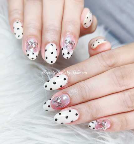 Beauty nails by luknam Beauty nails by luknam scaled_1000088189