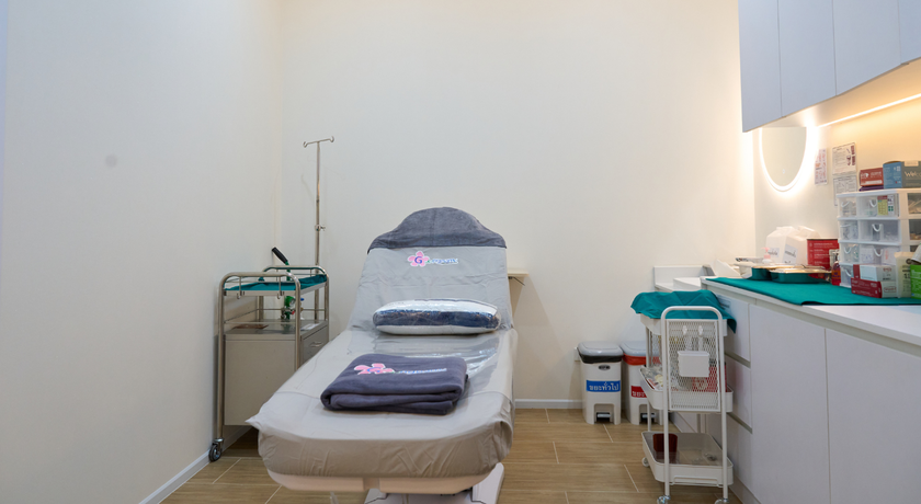 Gangnam Clinic (Central Phitsanulok) Gangnam Clinic - กังนัมคลินิก เสริมความงาม เซ็นทรัลพิษณุโลก 3