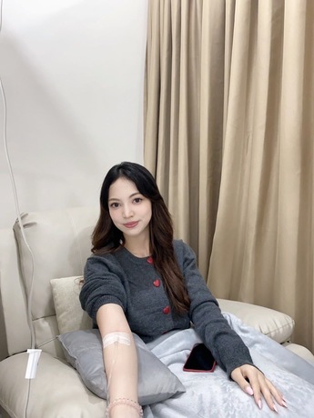 Luxe Bangkok Clinic (BTS Phahonyothin 24) Luxe Bangkok Clinic (BTS Phahonyothin 24) (มีสาขาเดียวเท่านั้น)  image_picker_C4C40611-F28E-497F-A66C-46AC975311ED-40720-000010CCF59E174E