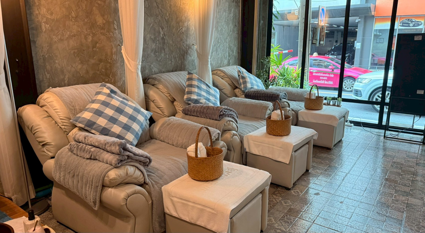 Kleines Authentic Massage (Nuad Thai)(Sukhimvit 24) Kleines Authentic Massage - ไคลน์ ออเธนทิค มาสสาจ นวดเพื่อสุขภาพ สุขุมวิท 24 9