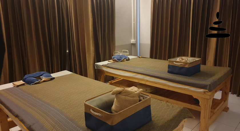 Aroma Health Massage Chiang Mai Aroma Health Massage - อโรม่า เฮลท์ มาสสาจ นวดเพื่อสุขภาพ ศรีภูมิ เชียงใหม่ 1