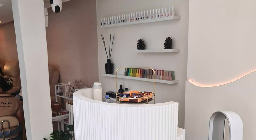 Lumie Nail BKK - ลูมี่ เนล ทองหล่อ13 ซาลอนทำเล็บ สปามือเท้า Lumie Nail BKK - ลูมี่ เนล ทองหล่อ13 ซาลอนทำเล็บ สปามือเท้า 3