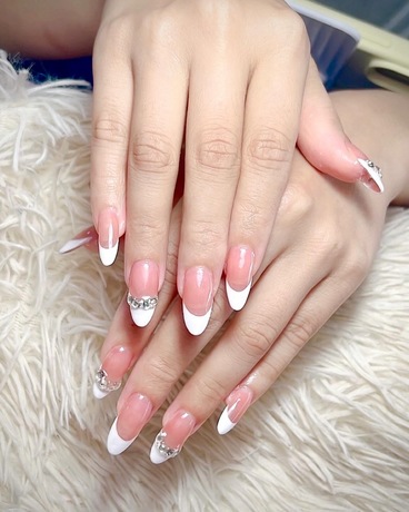 Mai Mai Studio Nail & Eyelashes  image_picker_B182B47C-507A-4B9C-83BD-400EE9E60EE6-87122-00000E93793B5380