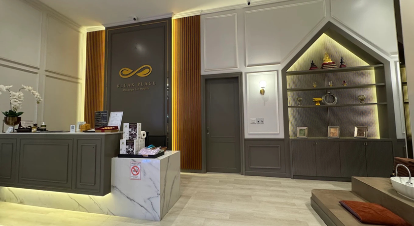 Relax Place (Century On nut) Relax Place (Century On Nut) – รีแลกซ์เพลส นวดไทยพรีเมียม เซ็นจูรี่ อ่อนนุช ใกล้ BTS 4