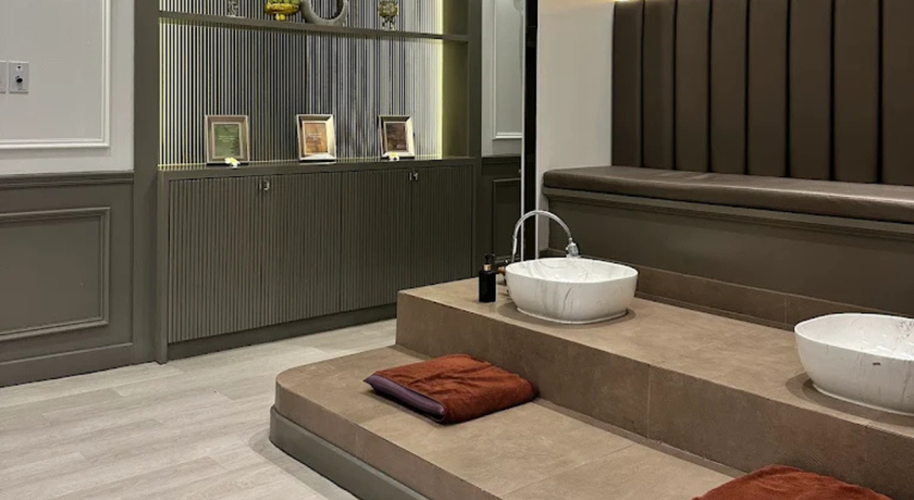 Relax Place (Century On nut) Relax Place (Century On Nut) – รีแลกซ์เพลส นวดไทยพรีเมียม เซ็นจูรี่ อ่อนนุช ใกล้ BTS 5