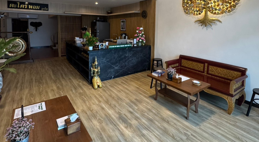 Sweet Lemongrass Massage 6 Sweet Lemongrass Massage 6 – ตะไคร้หอม 6 นวดผ่อนคลายใจกลางเมืองภูเก็ต 2