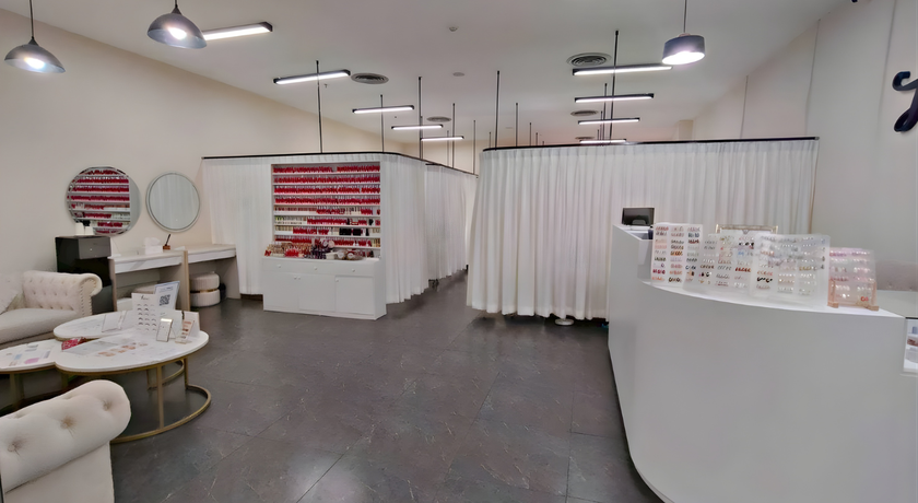 Favori Eyelash & Nail Favori Eyelash & Nail – ร้านต่อขนตา ทำเล็บ สไตล์ญี่ปุ่น ย่านพร้อมพงษ์ 3