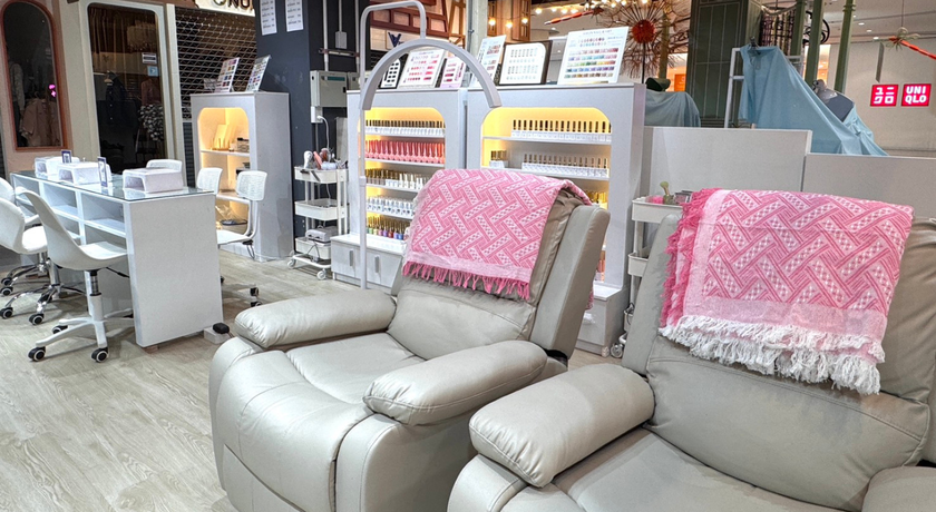 Alisa Beauty 21 Alisa Beauty 21 – อลิซ่า บิวตี้ 21 ต่อขนตา ทำเล็บ สปา เซ็นทรัลเวสต์เกต 2