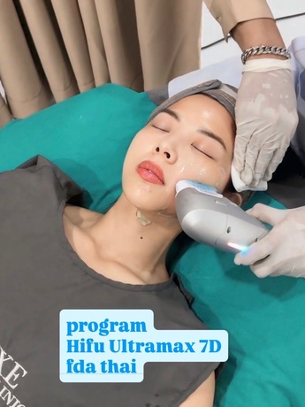 Luxe Bangkok Clinic (BTS Phahonyothin 24) Luxe Bangkok Clinic (BTS Phahonyothin 24) (มีสาขาเดียวเท่านั้น)  image_picker_2B809D4B-9732-4C47-8097-6FF72110869F-11791-00000CC2801A2023