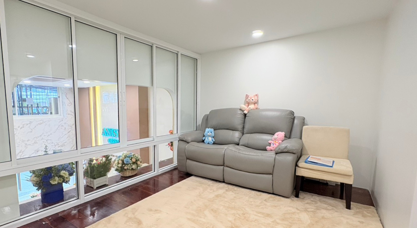 Anista Clinic Anista Clinic – อนิสตาคลินิก คลินิกความงาม เลเซอร์ ซ.เทศบาล 8 สมุทรสาคร 8