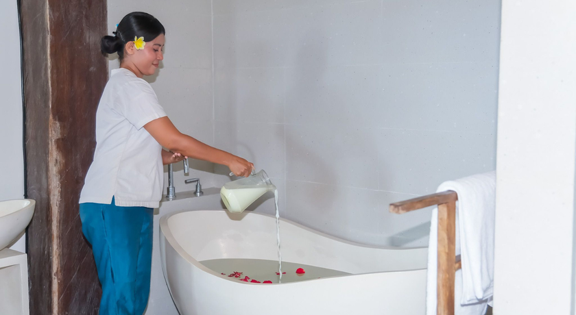 Theta Spa By The Sea  13