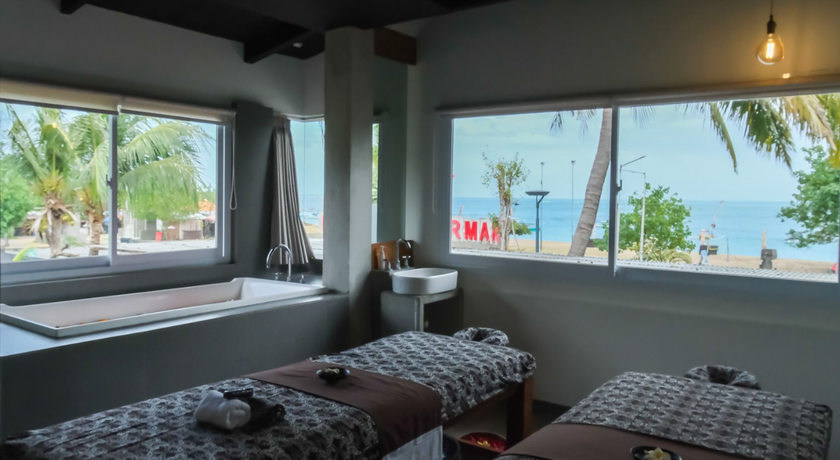 Theta Spa By The Sea  17