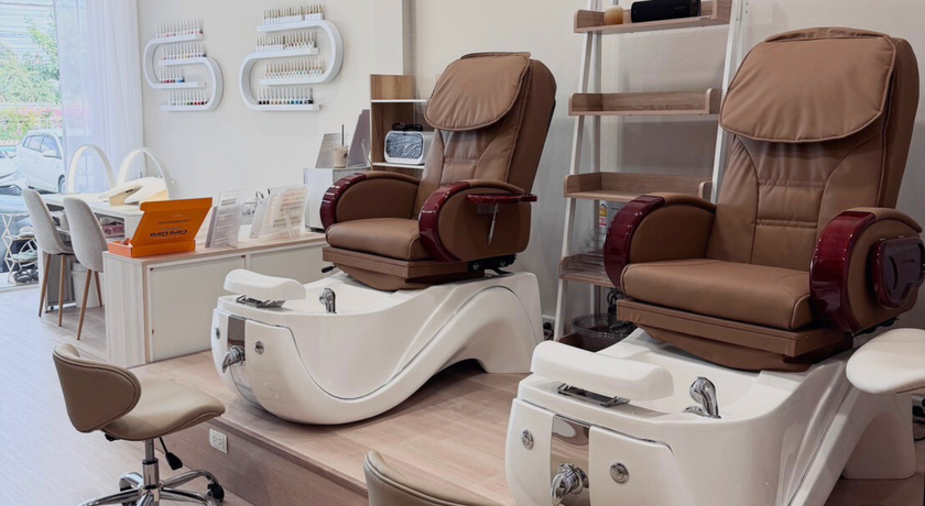 Womanista Lash & Nail Spa (Don Mueang) Womanista Lash & Nail Spa – วูแมนิสต้า ทำเล็บ สปามือเท้า ดอนเมือง 2