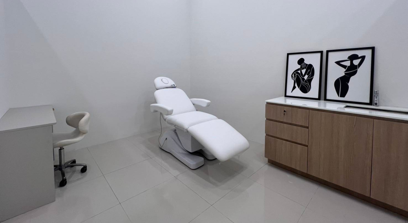 Olive Clinic Olive Clinic – โอลีฟ คลินิก ปรับรูปหน้า ดูแลผิว ย่านกรุงเทพกรีฑา 4