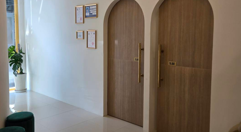 Olive Clinic Olive Clinic – โอลีฟ คลินิก ปรับรูปหน้า ดูแลผิว ย่านกรุงเทพกรีฑา 6