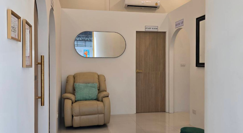 Olive Clinic Olive Clinic – โอลีฟ คลินิก ปรับรูปหน้า ดูแลผิว ย่านกรุงเทพกรีฑา 10