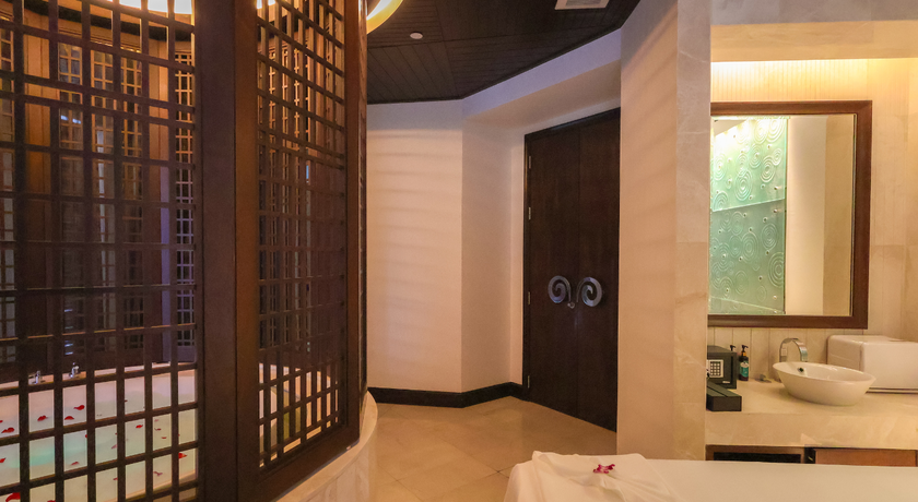 Makkha Health & Spa Bangkok (Hilton Grande Asoke) Makkha Health & Spa Bangkok – มรรคา เฮลท์ แอนด์ สปา หรูหราใจกลางอโศก 2