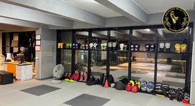 Krupatee Muaythai Krupatee Muaythai - ครูปาตี มวยไทย ยิม สาทร สีลม 1