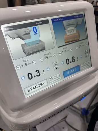 Luxe Bangkok Clinic (BTS Phahonyothin 24) Luxe Bangkok Clinic (BTS Phahonyothin 24) (มีสาขาเดียวเท่านั้น)  image_picker_807F59B5-4254-413D-B009-3BBA97D03A92-92103-00000A74E41419DC