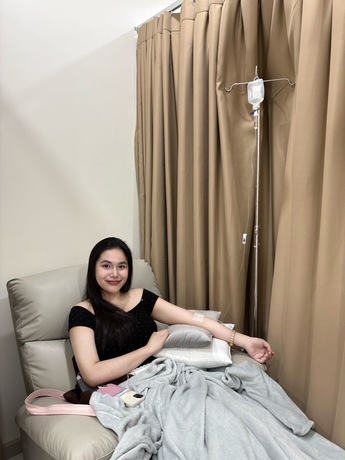 Luxe Bangkok Clinic (BTS Phahonyothin 24) Luxe Bangkok Clinic (BTS Phahonyothin 24) (มีสาขาเดียวเท่านั้น)  image_picker_84EC6DE2-C8C0-4E09-94DC-2F6C228C7C7B-92103-00000A74E4A6A73A