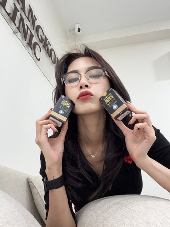 Luxe Bangkok Clinic (BTS Phahonyothin 24) Luxe Bangkok Clinic (BTS Phahonyothin 24) (มีสาขาเดียวเท่านั้น)  image_picker_F8346A0D-7579-4E2F-A336-684B0AF8E1F3-92103-00000A74E49688A0