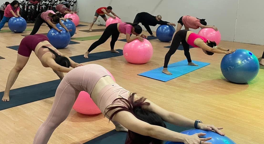 R You Fitness R You Fitness - อาร์ ยู ฟิตเนส ฟิตเนสครบวงจร ย่านเพชรเกษม หนองแขม 7