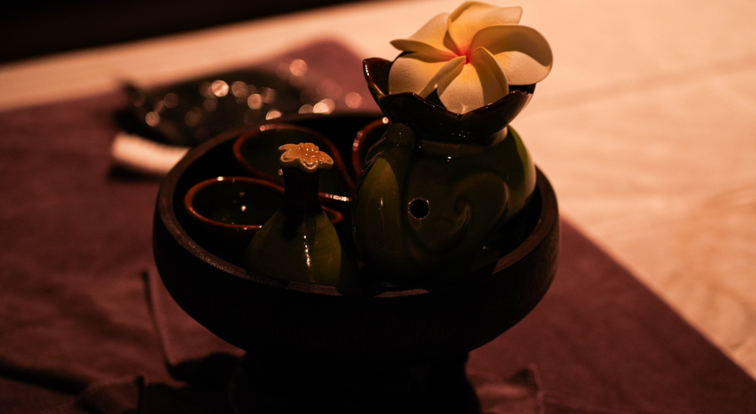 BAHYA Thai Massage (Banthat Thong) BAHYA Thai Massage - บาหยา ไทยมาสสาจ นวดเพื่อสุขภาพ ถนนบรรทัดทอง 5