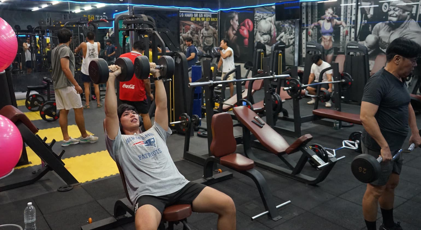 Spartan Zone Gym Spartan Zone Gym - สปาตัน โซน ยิม ฟิตเนสครบวงจร ย่านบางรักน้อย นนทบุรี 4