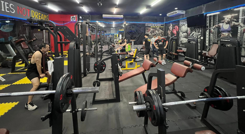 Spartan Zone Gym Spartan Zone Gym - สปาตัน โซน ยิม ฟิตเนสครบวงจร ย่านบางรักน้อย นนทบุรี 7