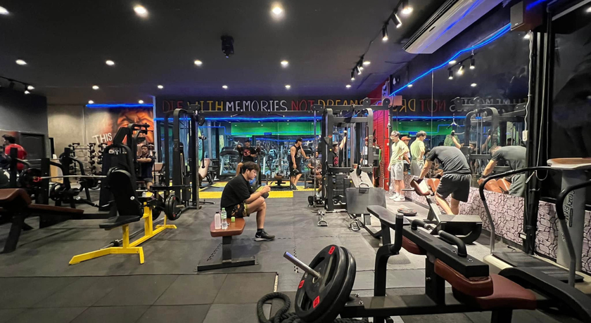 Spartan Zone Gym Spartan Zone Gym - สปาตัน โซน ยิม ฟิตเนสครบวงจร ย่านบางรักน้อย นนทบุรี 6