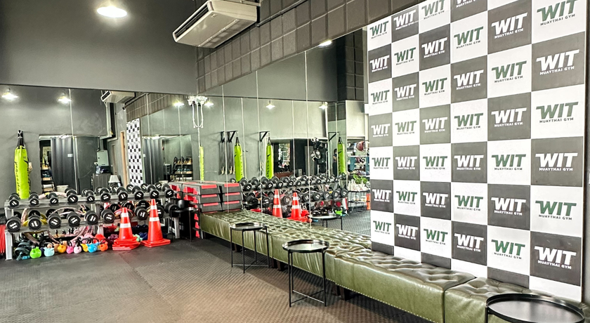 Wit Muay Thai Gym Wit Muay Thai Gym - วิทย์มวยไทยยิม มวยไทยใจกลางสุขุมวิท 5